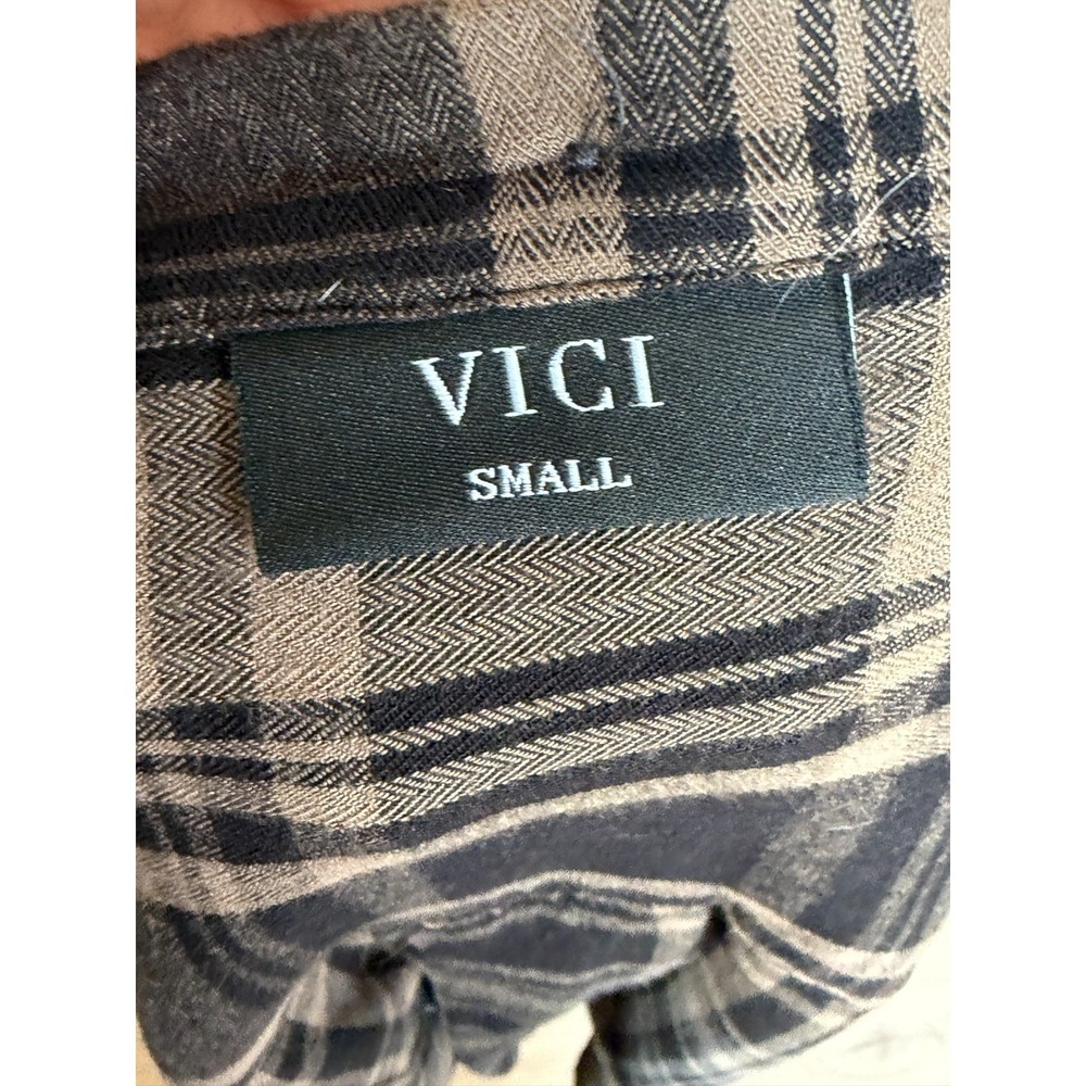 VICI S Brown Black Plaid Button Up Shirt 90s Grunge Dark Academia Fall Casual - Picture 4 of 11